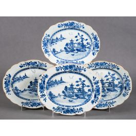 584 Juego De Cuatro Bandejas Ovaladas En Porcelana China Azul Y Blanca