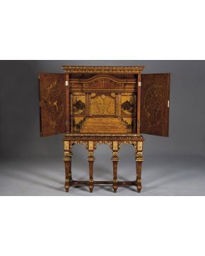 847-Cabinet francés. C. 1900.  