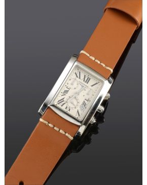 1313-LONGINES MODELO DOLCE VITA. CAJA RECTANGULAR EN ACERO. MOVIMIENTO SUIZO DE CUARZO. Esfera gris con numeración romana y agujas en plata. Esfera a l