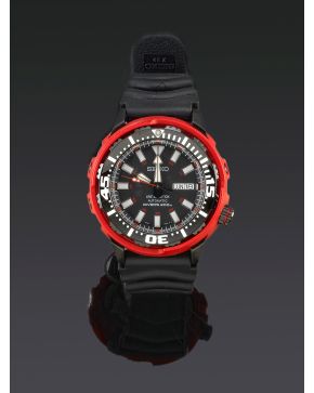 1329-RELOJ DE PULSERA SEIKO  MODELO AIR DIVER'S 200M. SERIE LIMITADA 406/1300. MOVIMIENTO AUTOMÁTICO. Esfera negra con numeración a trazos aplicados en 