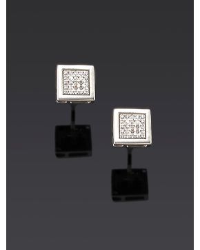 396-PENDIENTES CUADRADOS DE BRILLANTES. Montura de oro blanco de 18k. 