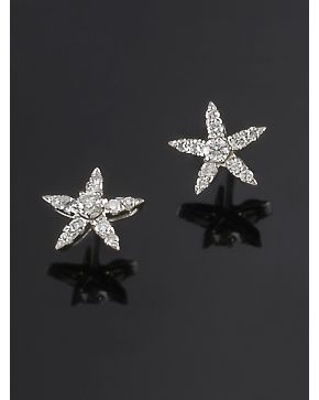 89-PENDIENTES ESTRELLAS DE BRILLANTES. Montura de oro blanco de 18k. 