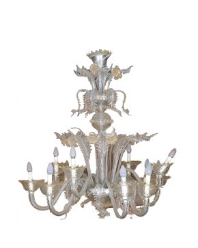 774-Gran lámpara de techo de 12 luces en cristal bicolor de Murano con brazos sogueados y decoración de hojas y flores aplicadas. Tulipas rizadas.