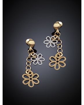 329-PENDIENTES FLOR.Oro 18k.