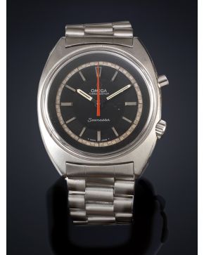 803-OMEGA SEAMASTER  CHRONOSTOP. AÑOS 70. CAJA Y BRAZALETE EN ACERO. MOVIMIENTO MECÁNICO MANUAL. Esfera negra con numeración a trazos aplicados en platead