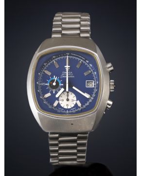 816-OMEGA SEAMASTER JEDI CHRONO. AÑOS 70. CAJA Y BRAZALETE EN ACERO. MOVIMIENTO AUTOMÁTICO. Esfera azul con numeración a trazos aplicados. Dos esferas aux