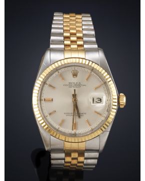 847-ROLEX OYSTER PERPETUAL DATEJUST. RELOJ DE PULSERA PARA CABALLERO. CAJA Y BRAZALETE EN ACERO Y ORO AMARILLO DE 18K. MOVIMIENTO AUTOMÁTICO. Esfera blanc