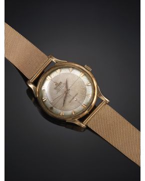 1090-OMEGA COSTELLATION AÑOS 50. RELOJ DE PULSERA PARA  CABALLERO CON CAJA Y BRAZALETA EN ORO ROSA DE 18K. MOVIMIENTO AUTOMÁTICO. CON SEGUNDERO CENTRAL. 