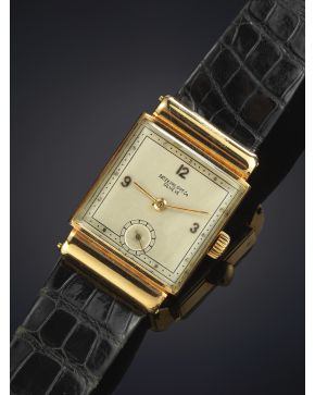 899-IMPORTANTE RELOJ DE PULSERA DE COLECCIÓN PATEK PHILIPPE Co GENEVE. AÑO 1945. REF:1438. CAJA EN ORO AMARILLO DE 18K. Nº636.087. Nº MOVIMIENTO Nº837.2