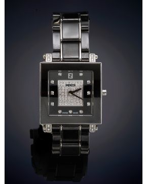 749-FENDI RELOJ DE PULSERA PARA SEÑOCA. CAJA Y BRAZALETE EN CERÁMICA NEGRA. MOVIMIENTO SUIZO DE CUARZO. 