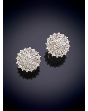 515-EXQUISITOS PENDIENTES ROSETÓN DE BRILLANTES DE 1,55CTS sobre una montura de oro blanco de 18K. 