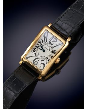 790-FRANCK MULLER. MODELO LONG ISLAND. RELOJ DE PULSERA CON CAJA EN ORO AMARILLO DE 18K. MOVIMIENTO .....