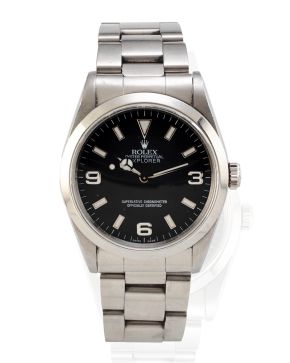 819-ROLEX EN ACERO EXPLORER REF. 14270.  AÑO1998  Caja y brazalete en acero. Movimiento automático. Esfera negra con numeración a trazos aplicados lum