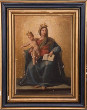 390-ESCUELA ESPAÑOLA S.XIX Virgen con Niño coronados  Óleo sobre lienzo Medida: 29 x 20 cm. 