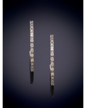 352-PENDIENTES CRIOLLAS DE BRILLANTES EN ORO BLANCO DE 18K.