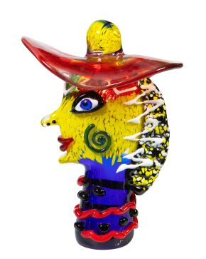 259-Perfil con sombrero" Jarrón- escultura en cristal de Murano Medidas: 34 x 18 x 11 cm."