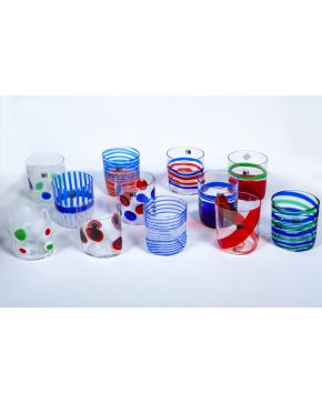 262-CARLO MORETTI (Murano, Italia 1958) Diversi" Lote de 12 vasos de sección ovalada irregular en cristal de Muran