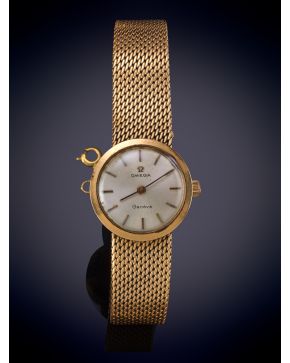 120-OMEGA" RELOJ DE PULSERA CON CAJA Y BRAZALETE MALLA EN ORO AMARILLO DE 18K. Movimiento mecánico m