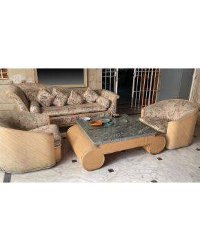 2278-Juego de muebles para jardín en bambu, formado por chaiselongue, dos butacas y mesa de centro. 