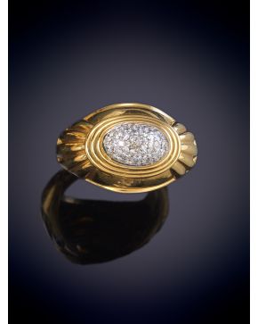 656-BOUCHERON"" SORTIJA DE BRILLANTES. Montada en oro amarillo 18k.""