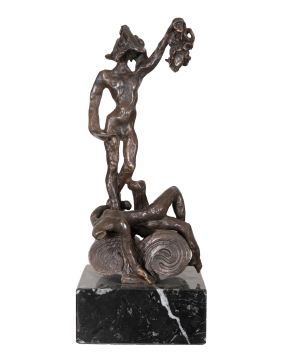 12-SALVADOR DALÍ (Figueras 1904-1989) Perseo" Escultura en bronce patinado Firmado Numerado 665/1000 Medidas: 29 x 14 x 12 cm