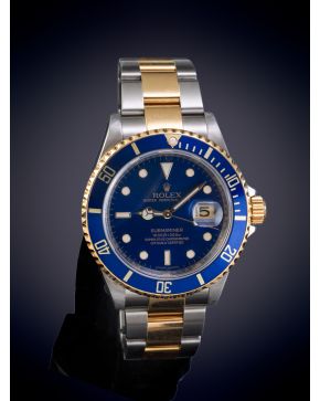 867-ROLEX OYSTER PERPETUAL DATE"" SUBMARINER. REF: 16613. RELOJ DE PULSERA CON CAJA Y BRAZALETE EN ACERO Y ORO AMARILLO D