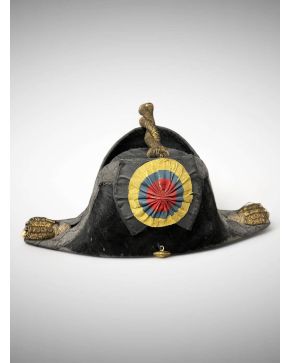 2231-Gorro de ejército colombiano,con marca de la tienda inglesa.  Longitud: 43 cms