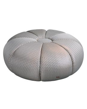 348-MISSONI HOME STUDIO Puntaspillone""  Pouf monumental con relleno de espuma de poliuretano tapizada con telas Missoni, con funda extraible